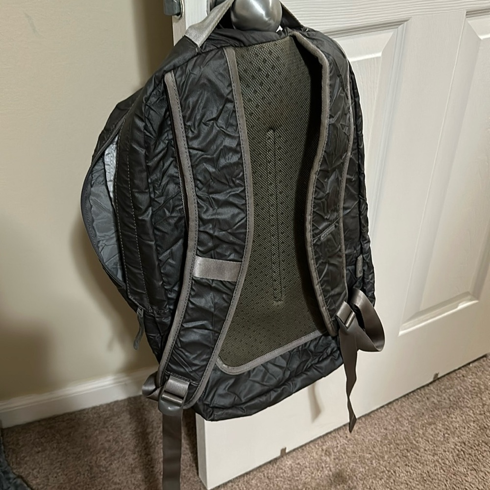 Incase CL55344 Alloy Backpack (Steel) used
